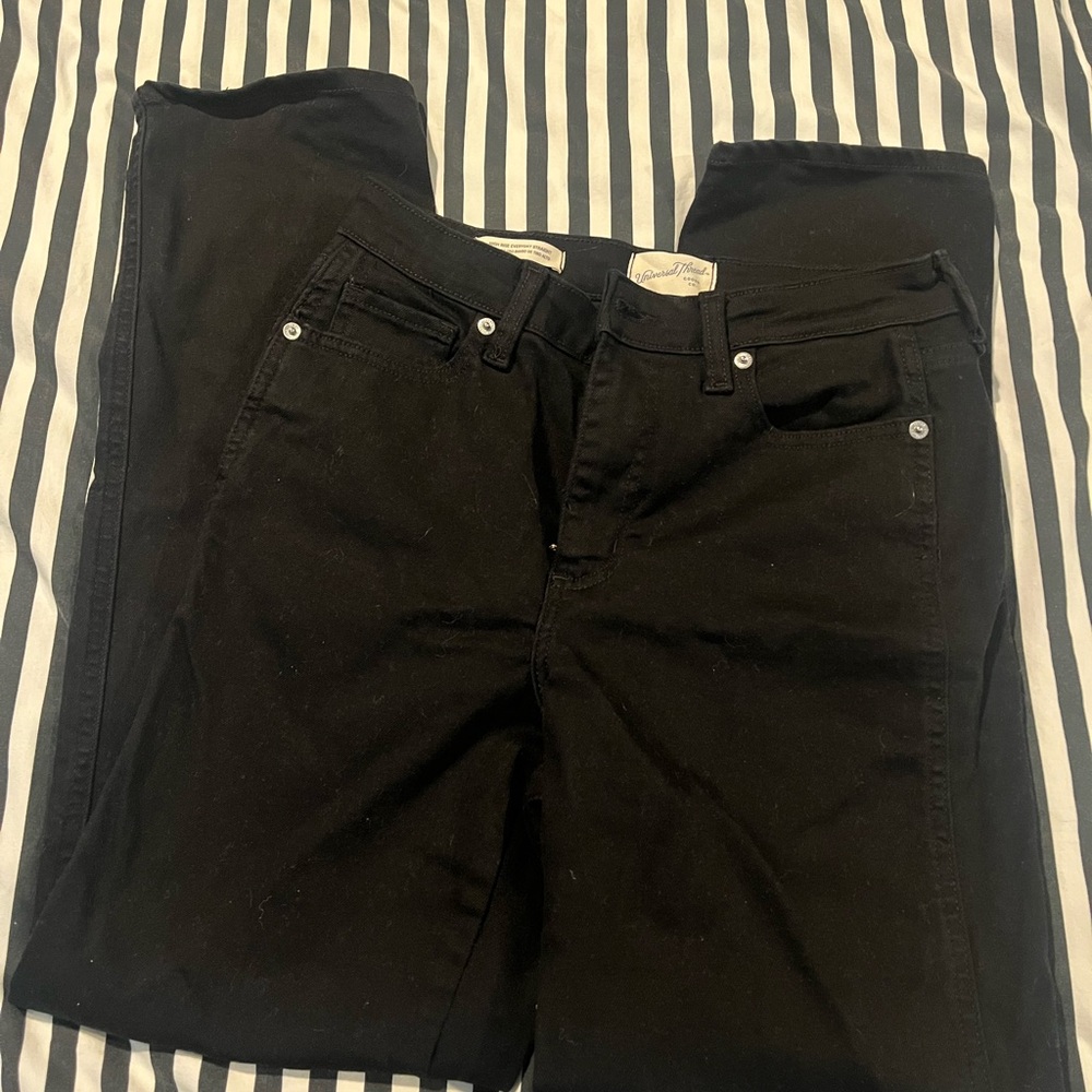 Universal Thread Black Straight Leg Jeans